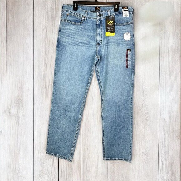 Lee Men's Icey Blue Denim Relaxed Fit Straight Leg Jeans Size 36 x 29 NWT - Picture 3 of 11